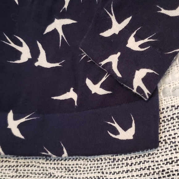 NWT Ann Taylor Factory Soft Bird Cardigan - Picture 9 of 9